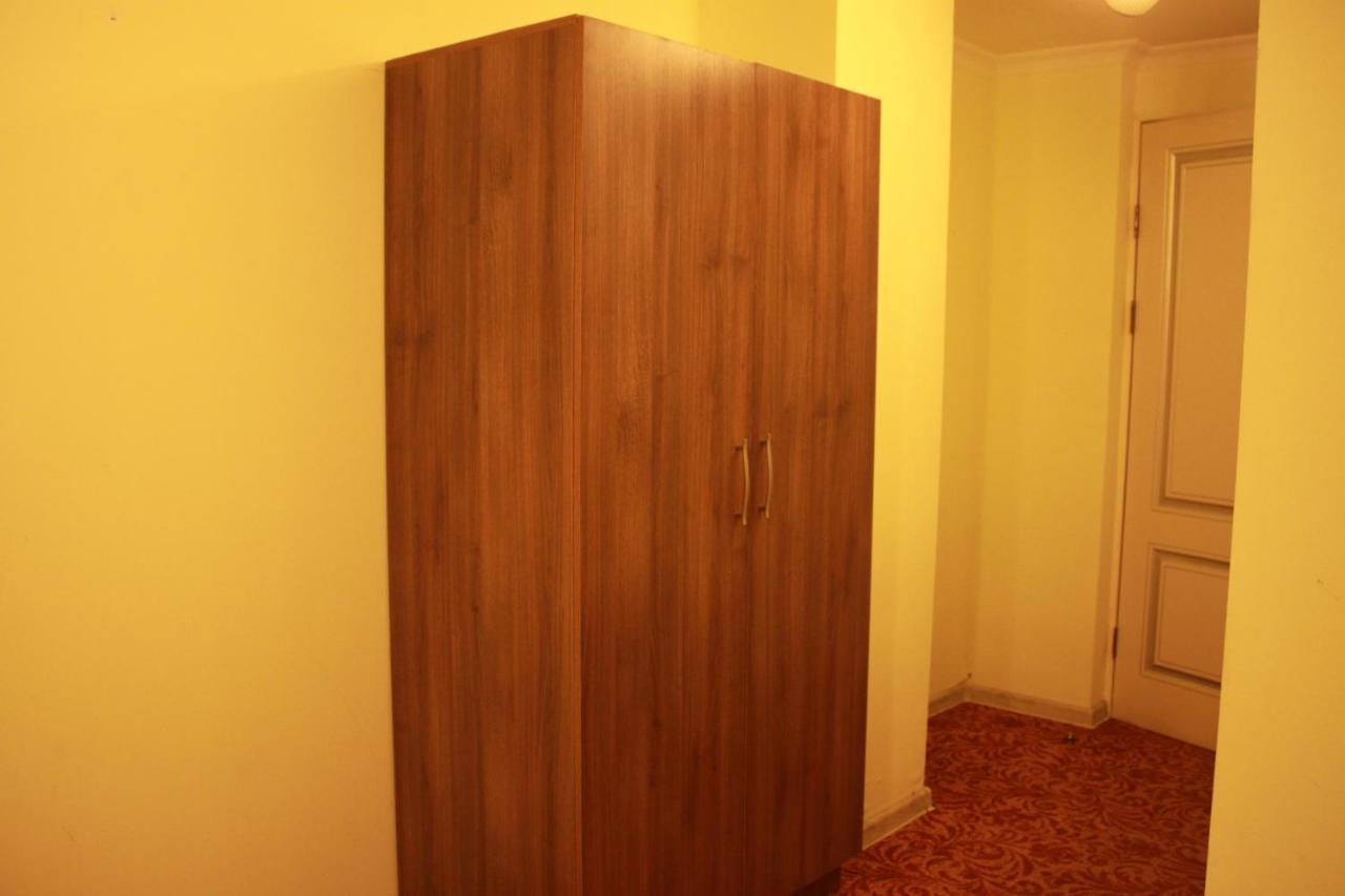 Hotel International Yerevan Exterior foto