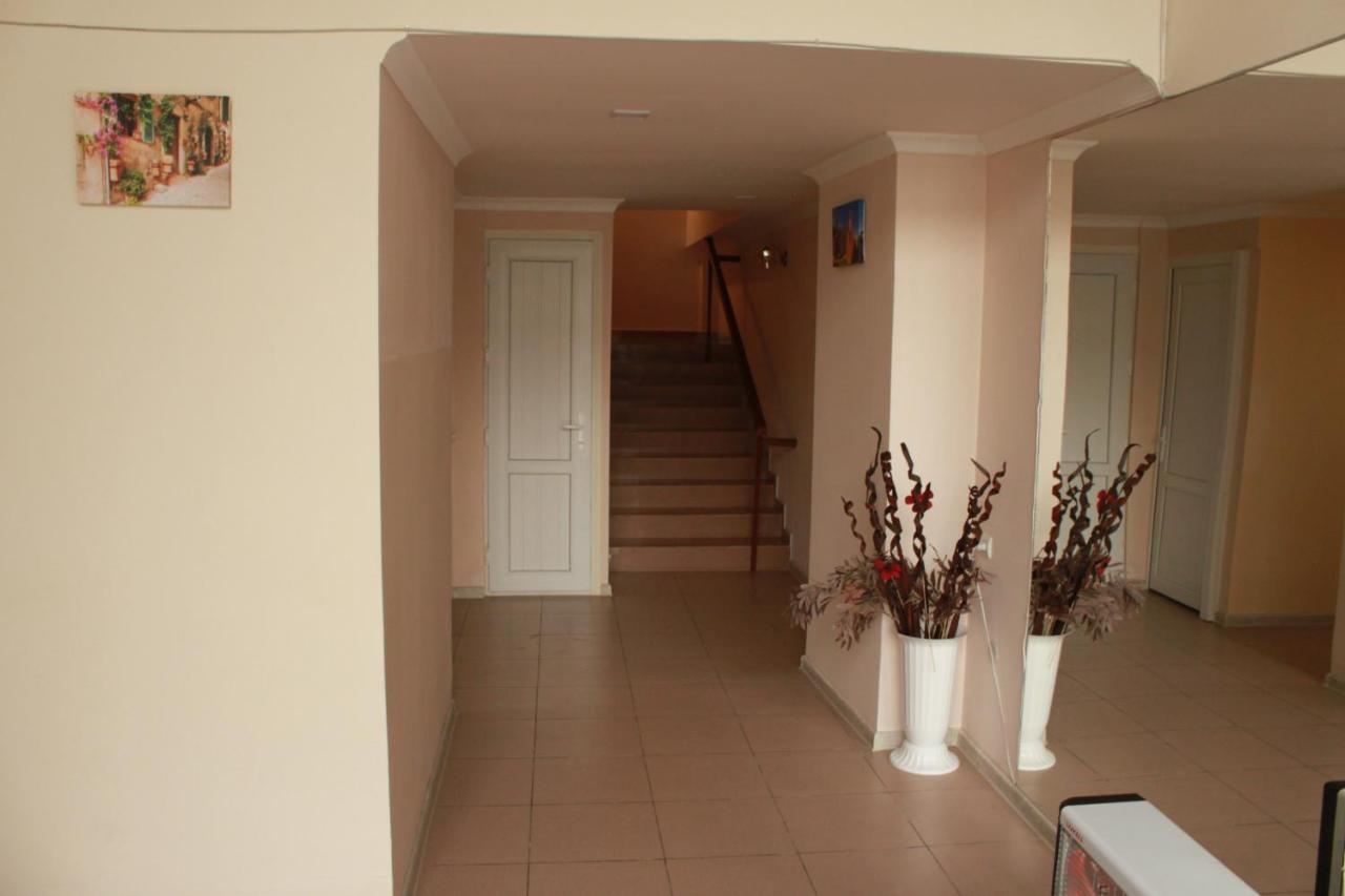 Hotel International Yerevan Exterior foto