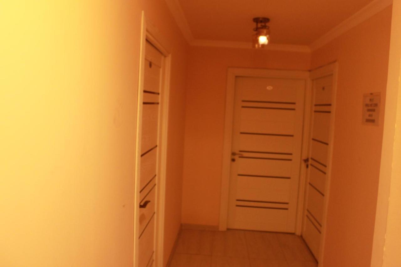 Hotel International Yerevan Exterior foto