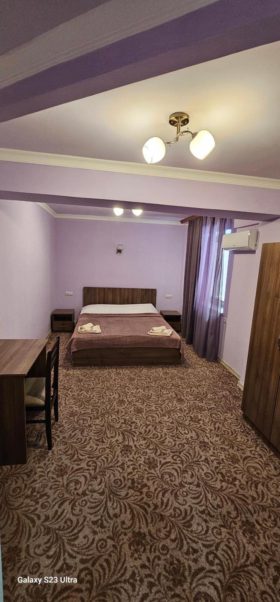 Hotel International Yerevan Exterior foto