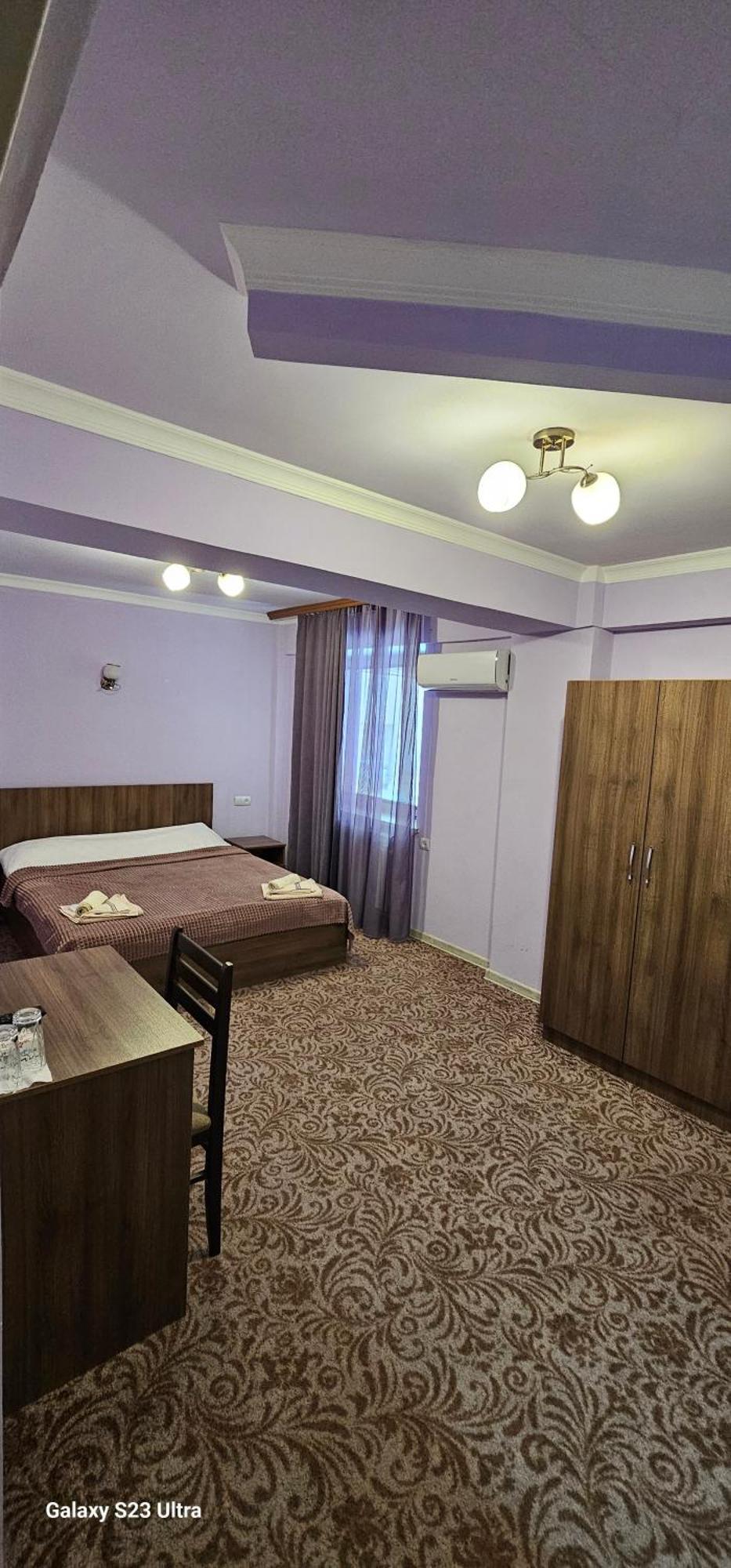 Hotel International Yerevan Exterior foto