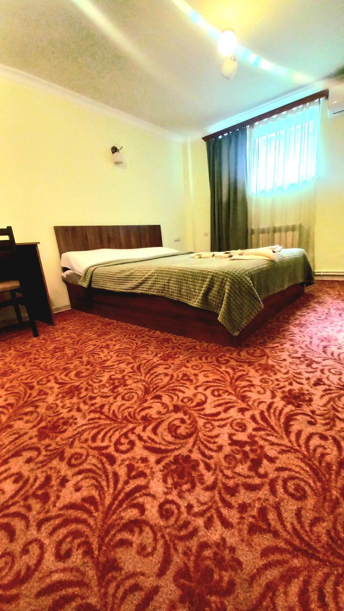 Hotel International Yerevan Exterior foto